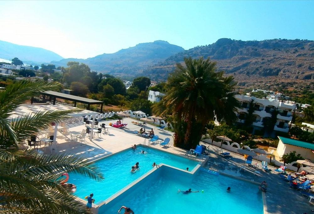 Thalia Hotel Πεύκος Εξωτερικό φωτογραφία