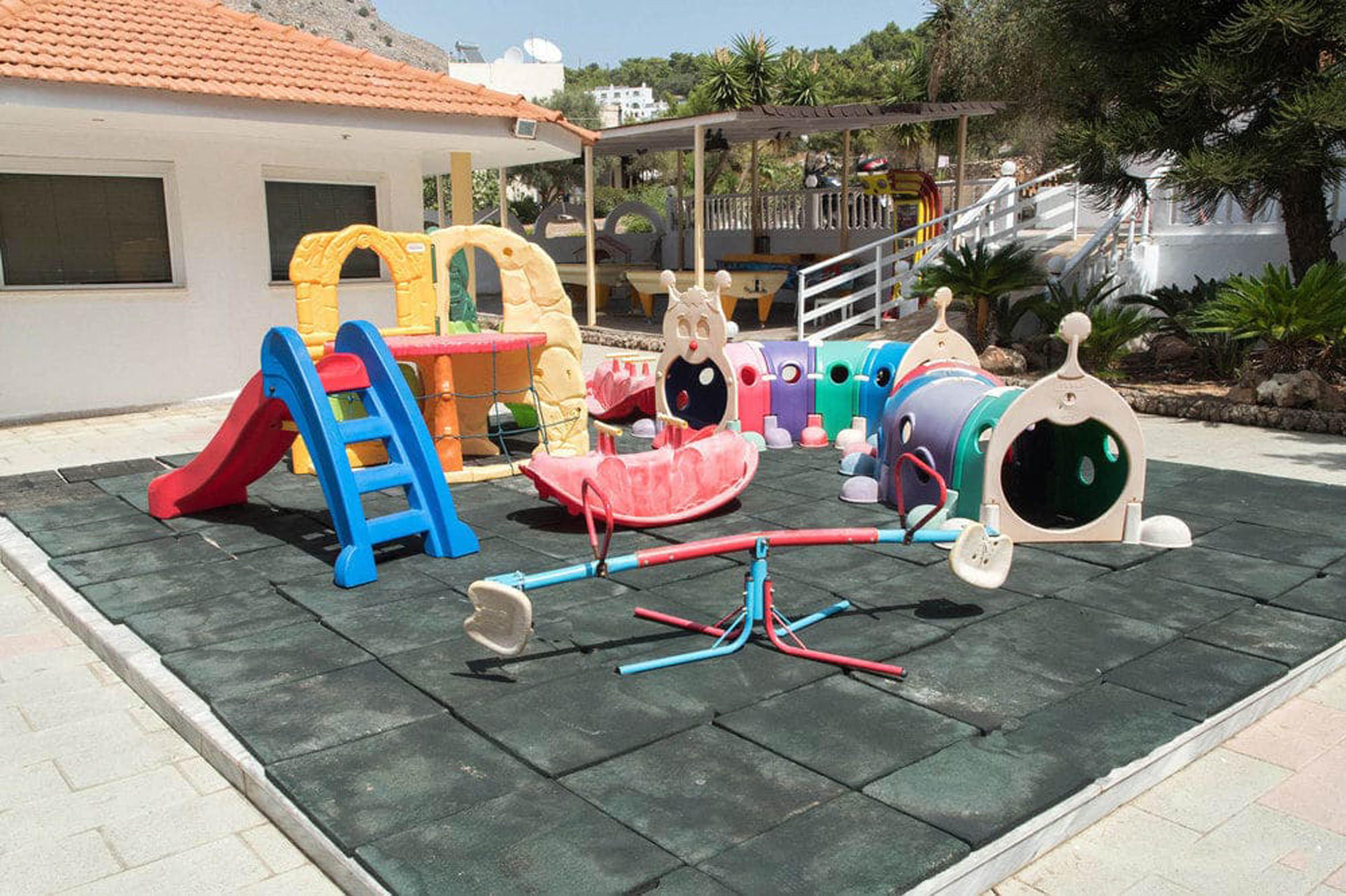 Thalia Hotel Πεύκος Εξωτερικό φωτογραφία