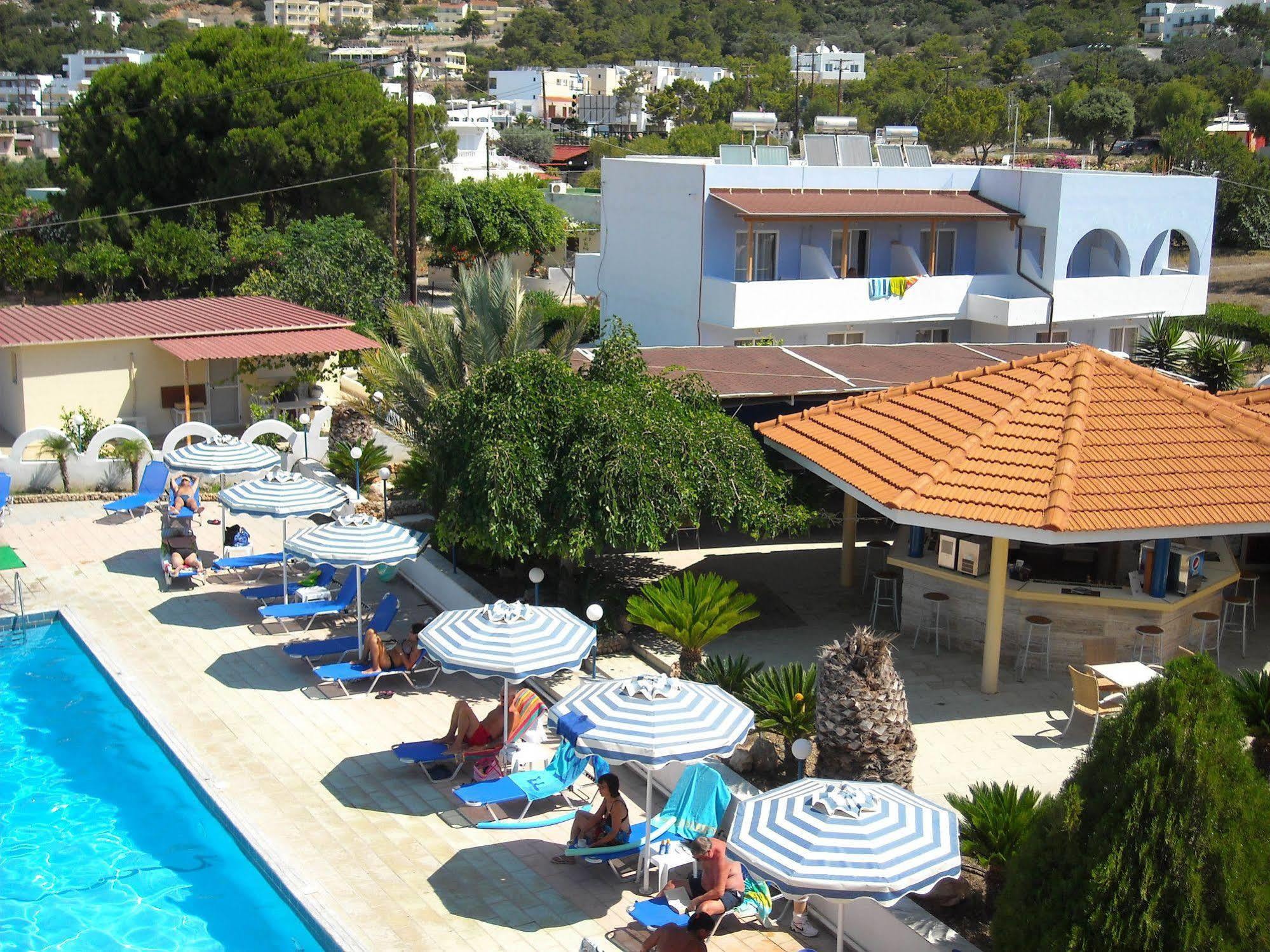 Thalia Hotel Πεύκος Εξωτερικό φωτογραφία